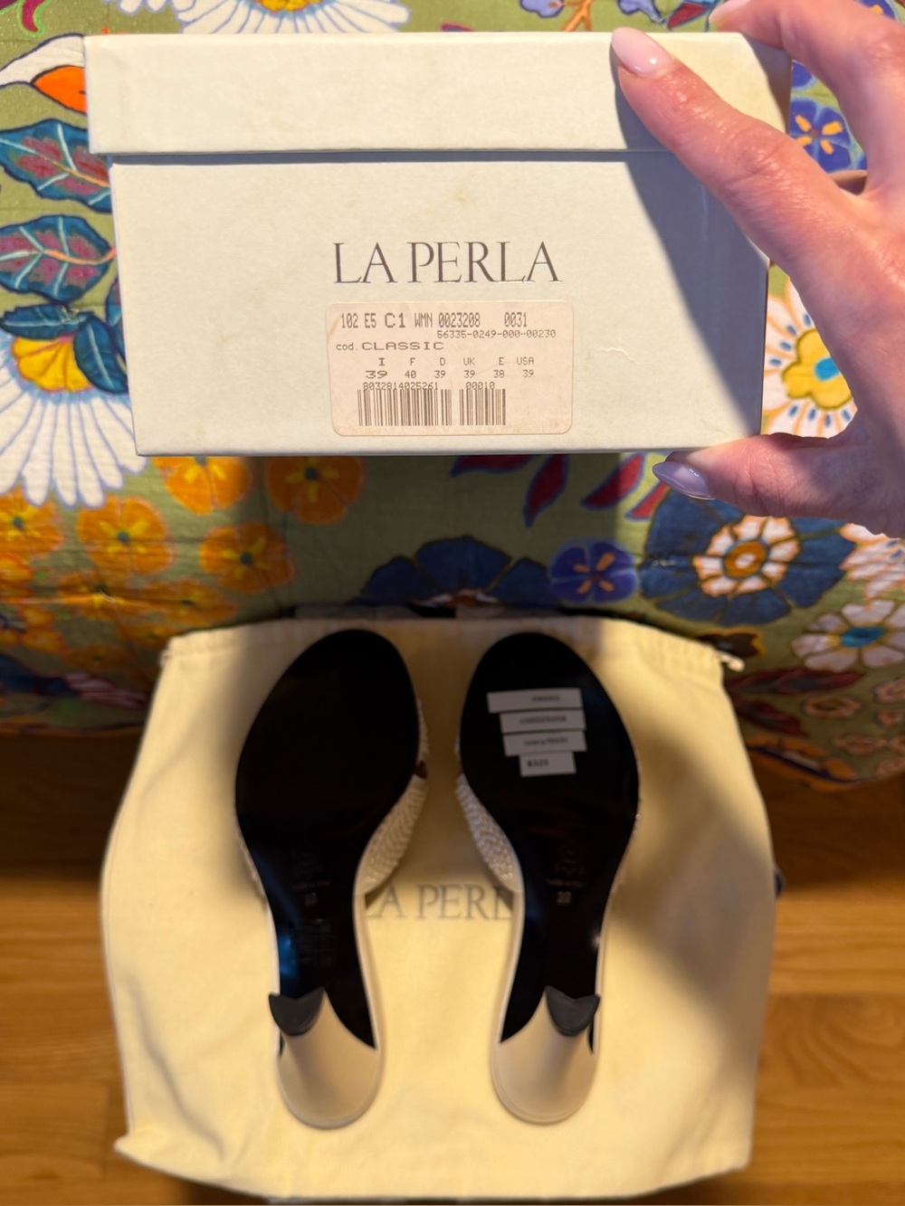 Vintage La Perla Ivory Pearl-Embellished Slide Heels - Picture 11 of 15